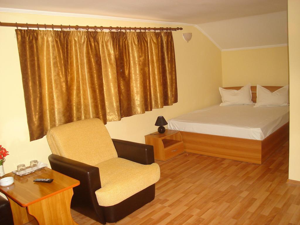Pensiunea Mara Baiculesti Номер фото